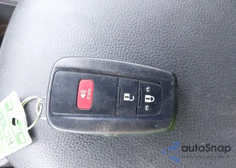 2023 Toyota Rav4 Xle z USA, uszkodzony, nr VIN 2T3W1RFVXPW282054